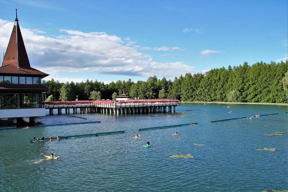Best Relax Hévíz Apartman Kültér fotó